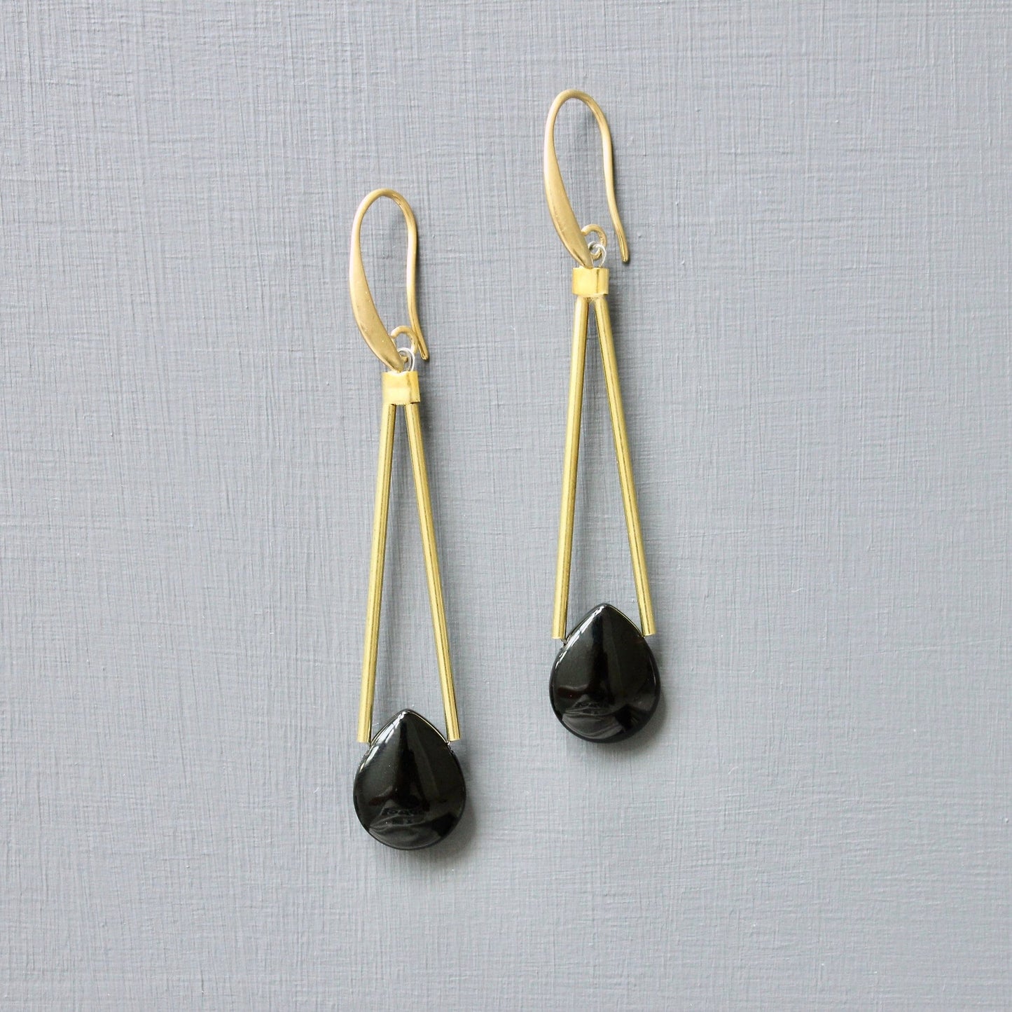 EAR-JM Black Agate Geometric Earrings