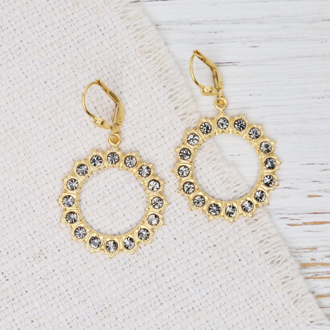 EAR-JM Black Diamond Wreath Earrings