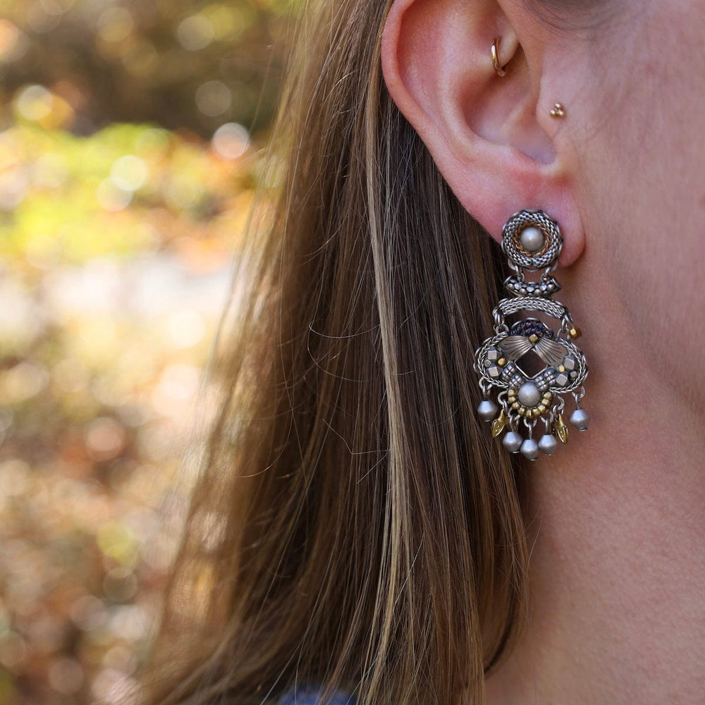 EAR-JM Contemplation Melosa Earrings