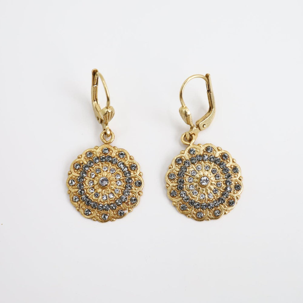 
                      
                        EAR-JM Crystal Encrusted Filigree Flower Drop Earring
                      
                    