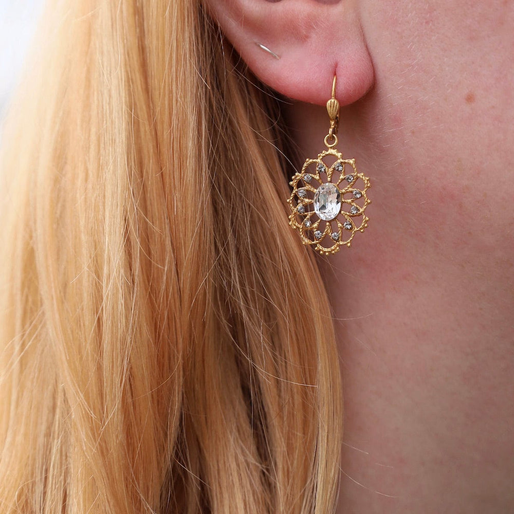 
                      
                        EAR-JM Crystal Oval Filigree Earrings - Gold Plate
                      
                    