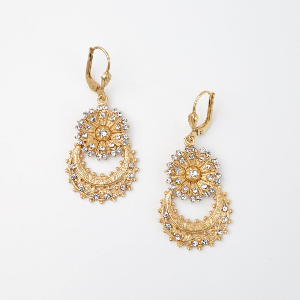 EAR-JM Flower & Crescent Drop Earring