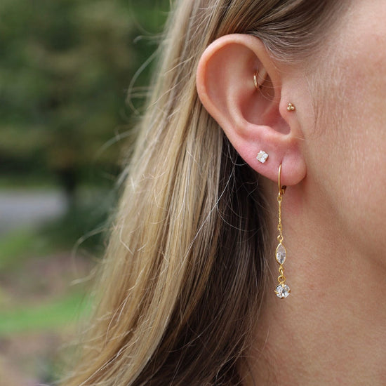 EAR-JM Gold Crystal Chain Earrings