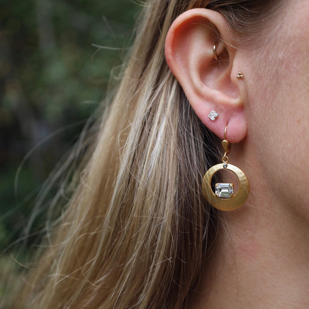 EAR-JM Gold Hammered Disc with Clear Crystal Earrings