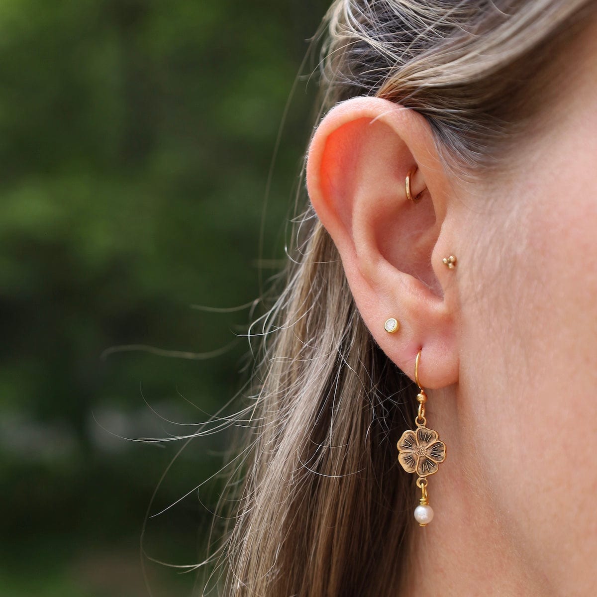 EAR-JM Gold Plated Small Flower with Pearl Earrings