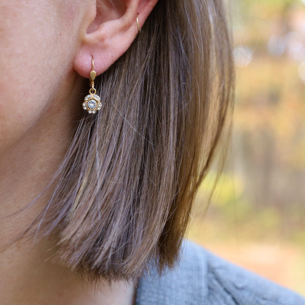 
                      
                        EAR-JM Gold Small Crystal Flower Earrings
                      
                    