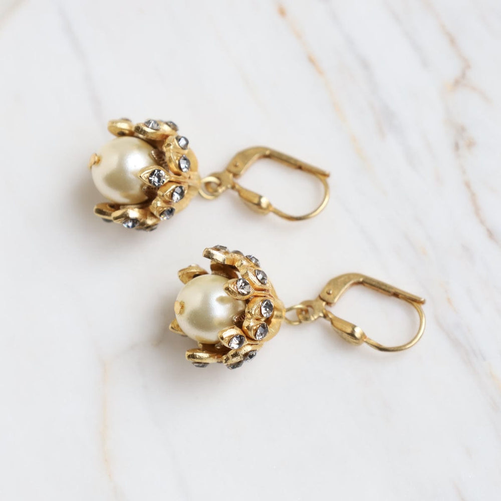 
                      
                        EAR-JM Jane Austen Earring
                      
                    