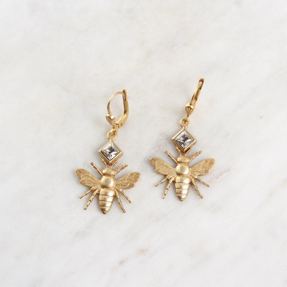 
                      
                        EAR-JM Large Bee with Square Crystal Earring - Gold Plate
                      
                    