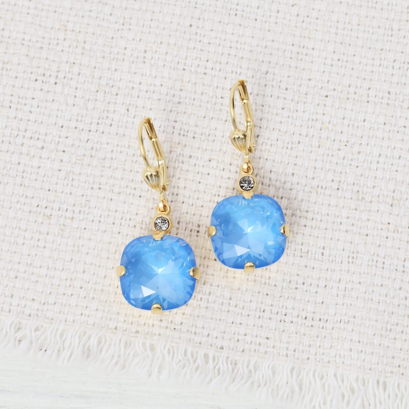 EAR-JM Large Electiric Blue Delite Drop Earring- Gold Pla