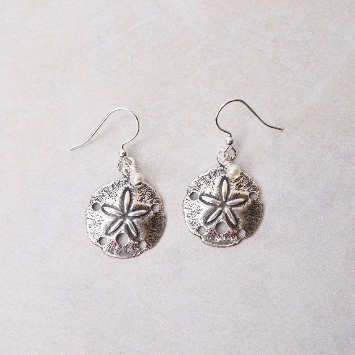 EAR-JM Large Silvertone Sanddollar Earrings