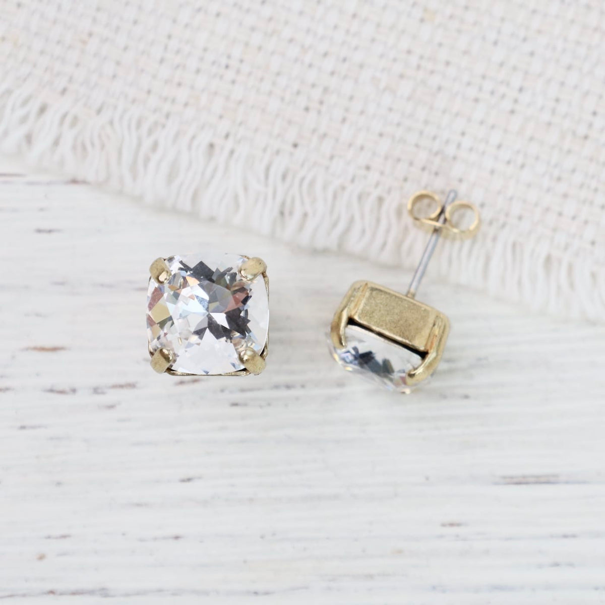 EAR-JM Medium Clear Crystal Post Earring- Gold Plate
