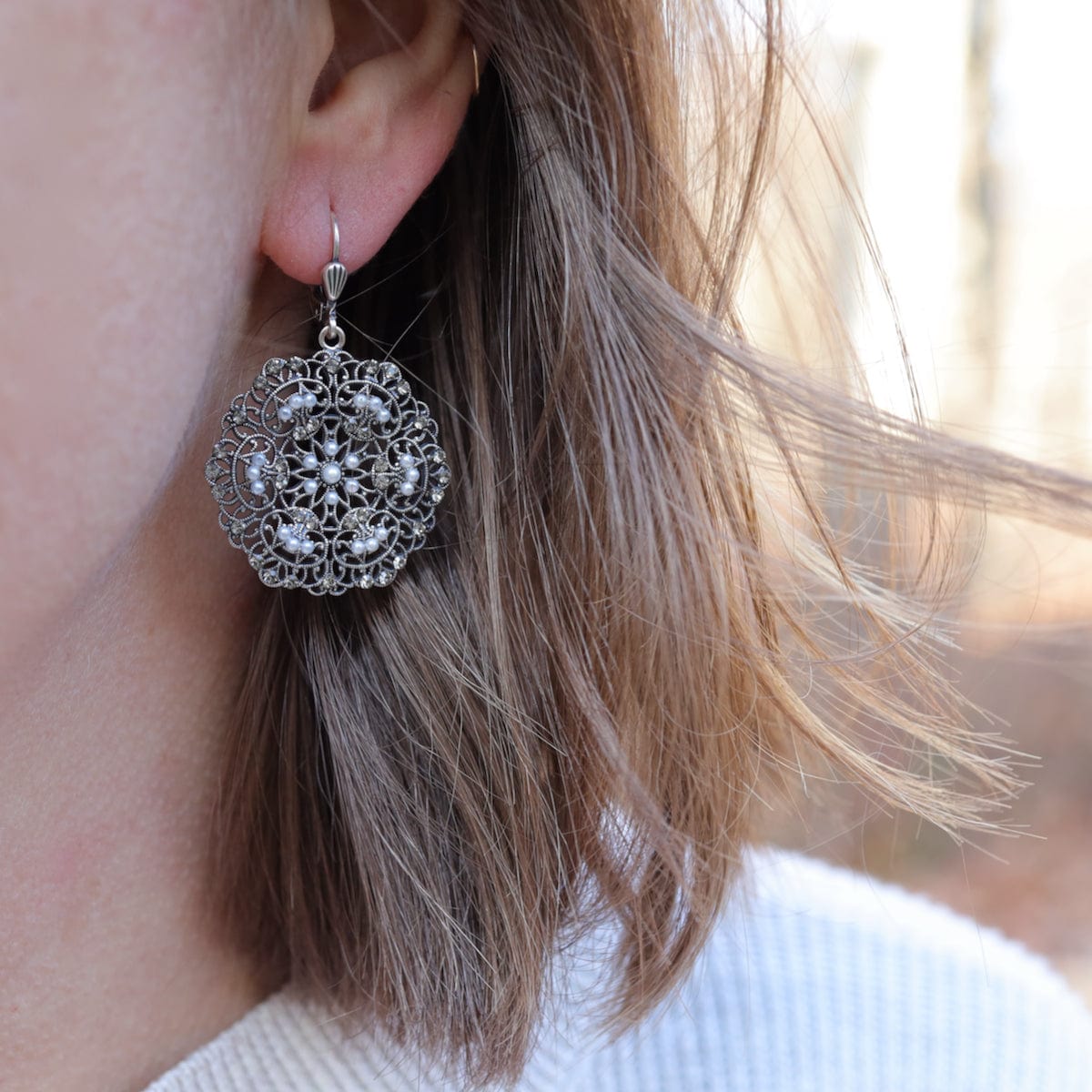 Load image into Gallery viewer, EAR-JM &amp;quot;Old Silver&amp;quot; Filigree Pearl Crystal Earrings

