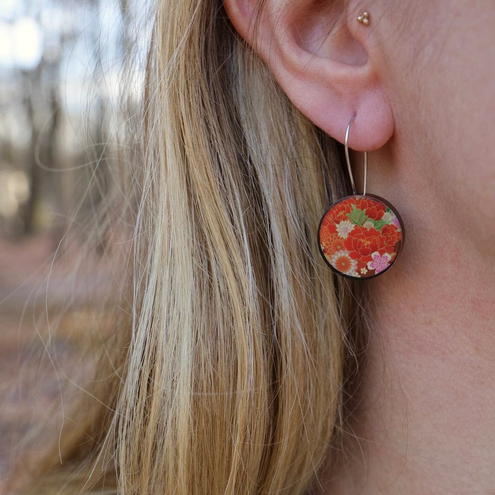 EAR-JM Red Kimono Round Earrings