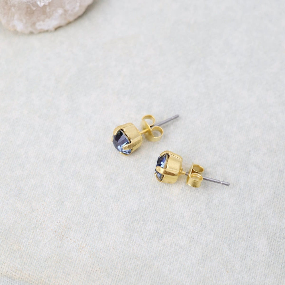 
                  
                    EAR-JM Round Midnight Post Earring- Gold Plate
                  
                