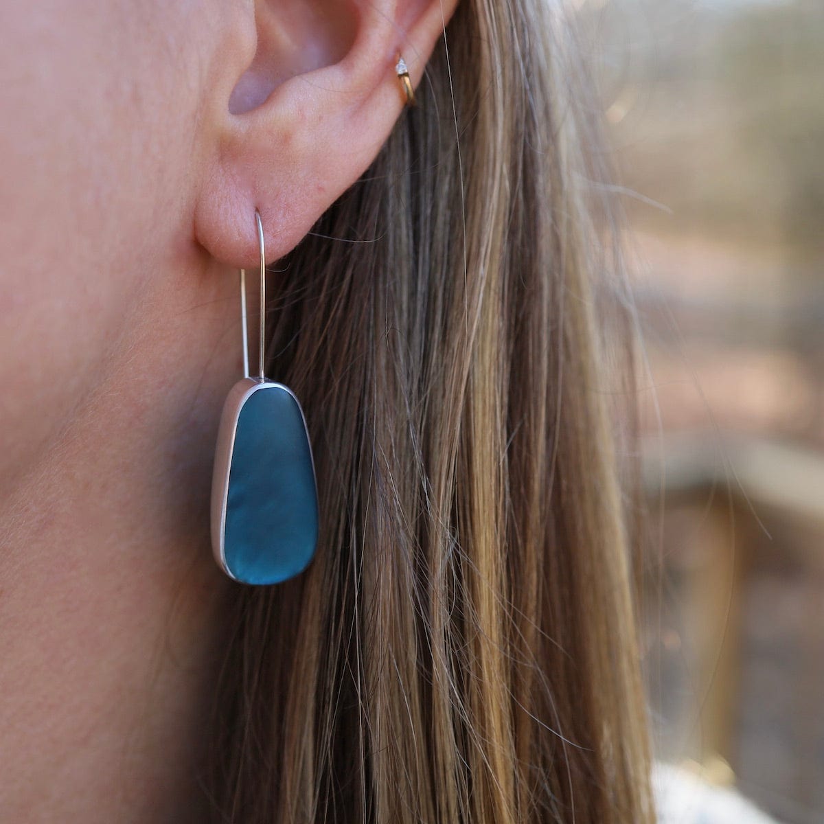 EAR-JM Sea Blue Oval Earrings