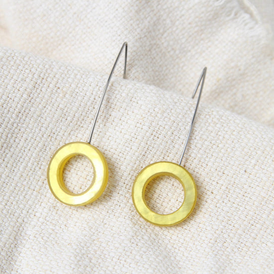 Load image into Gallery viewer, EAR-JM Sunglow Resin Circle Earring
