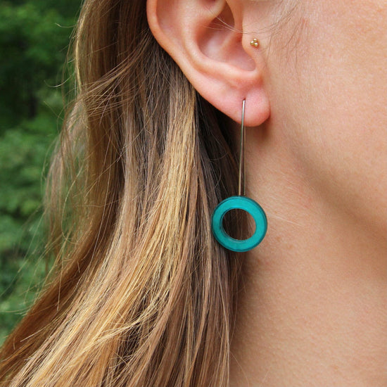 EAR-JM Turquoise Resin Circle Earring