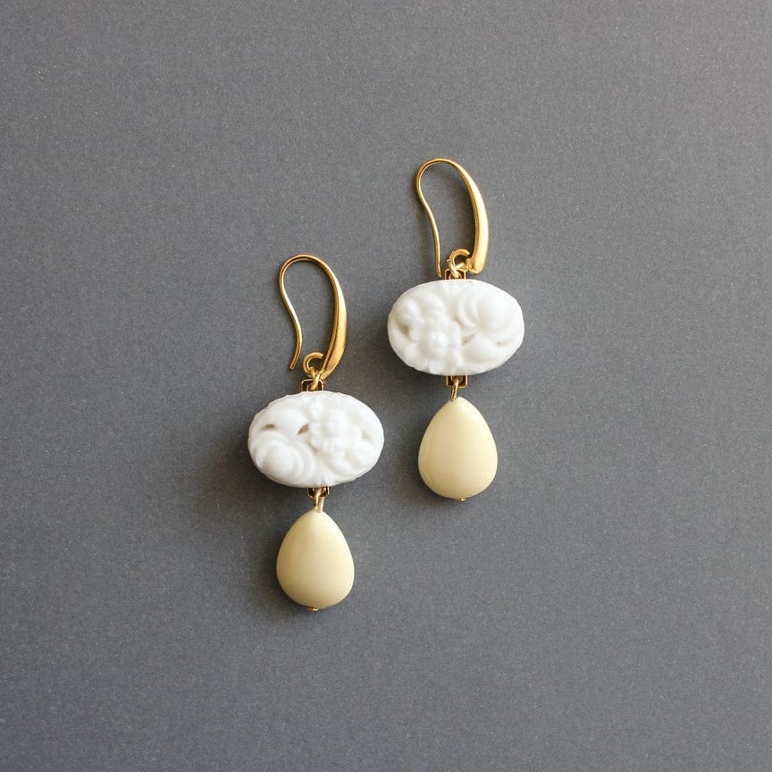 EAR-JM Vintage Milk Glass Earrings