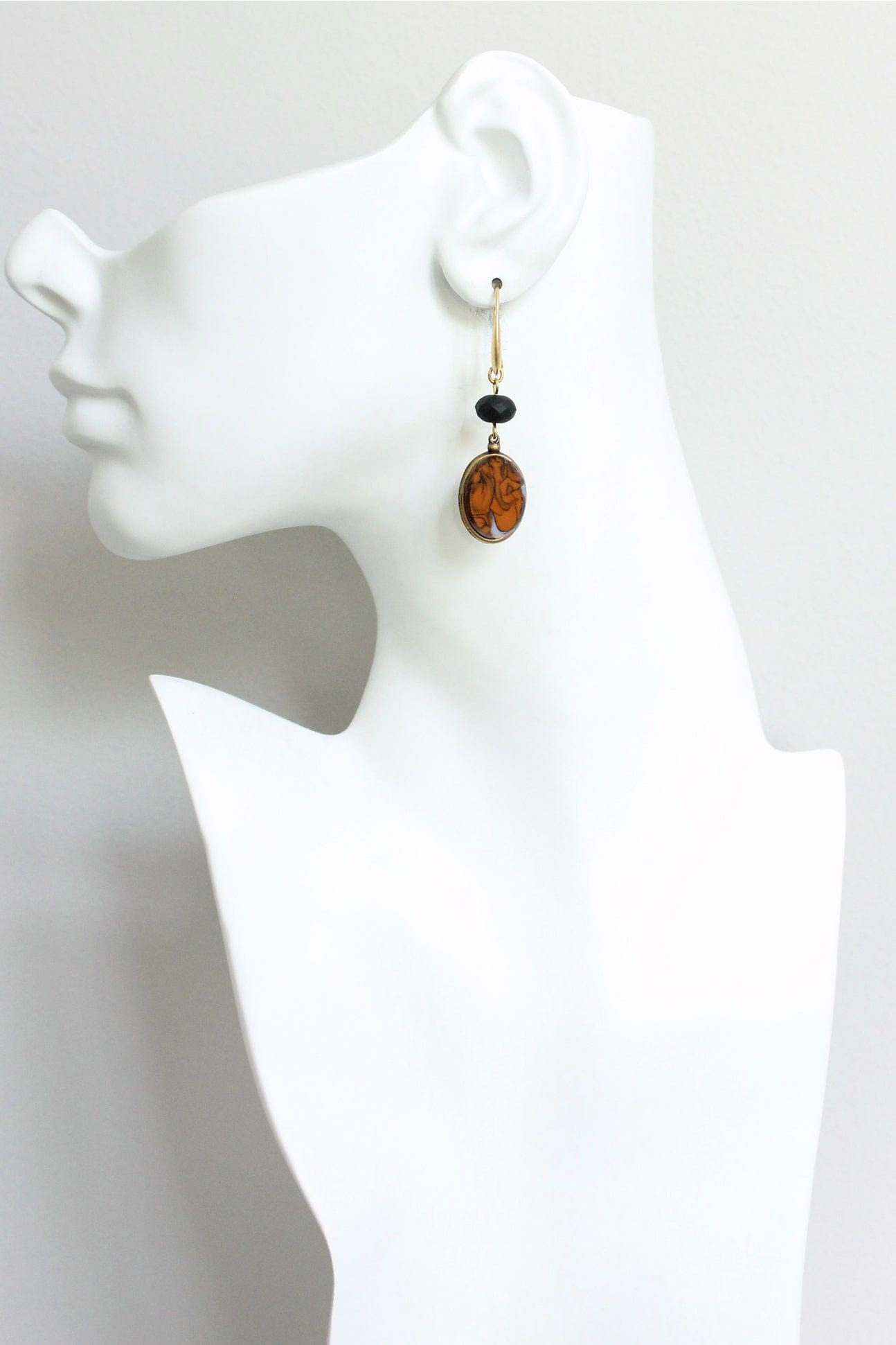 EAR-JM Vintage Orange Glass Earrings