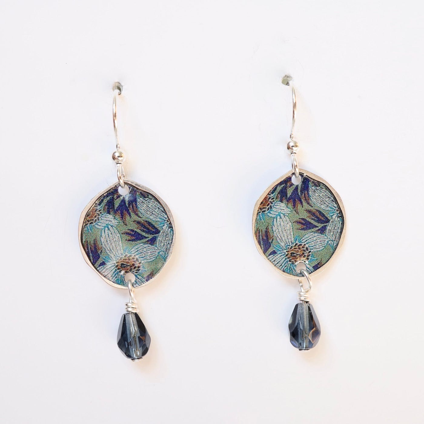 Water Lily Oval with Blue Crystal Drops Earring