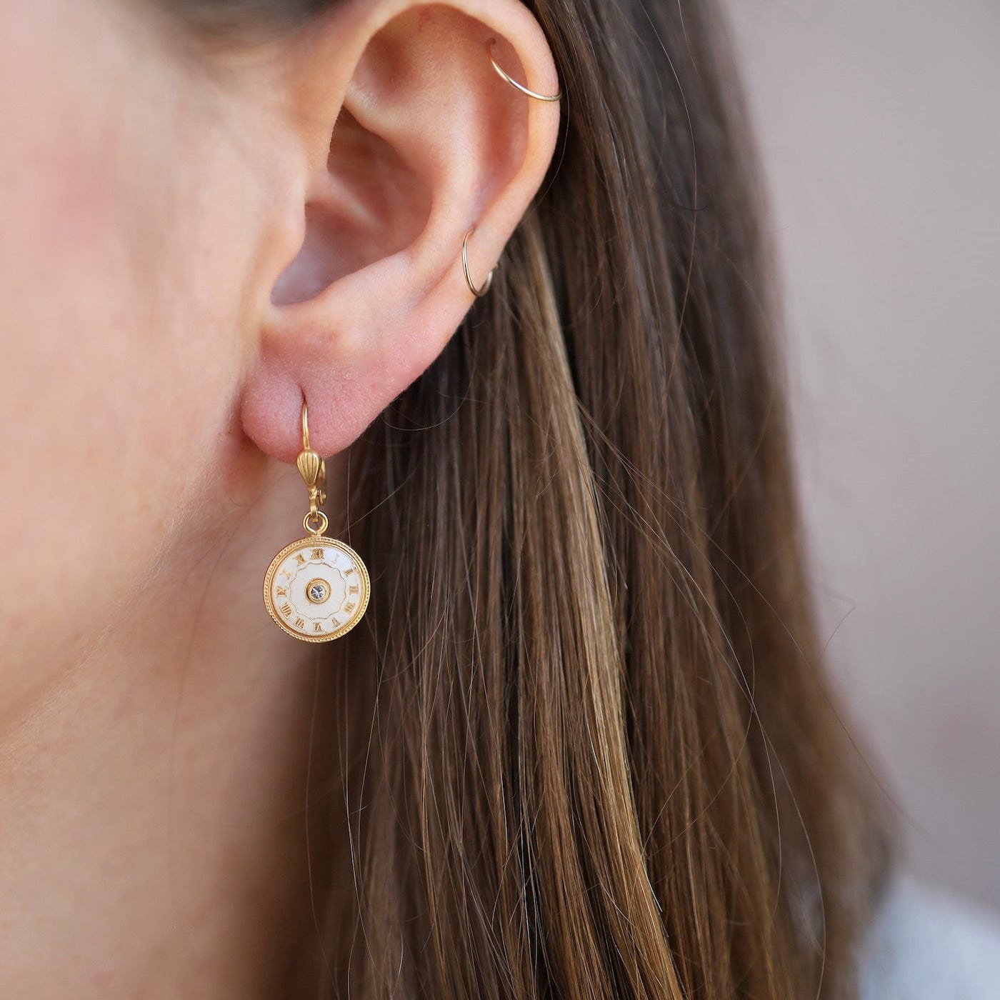 EAR-JM White Enamel Disc Earring