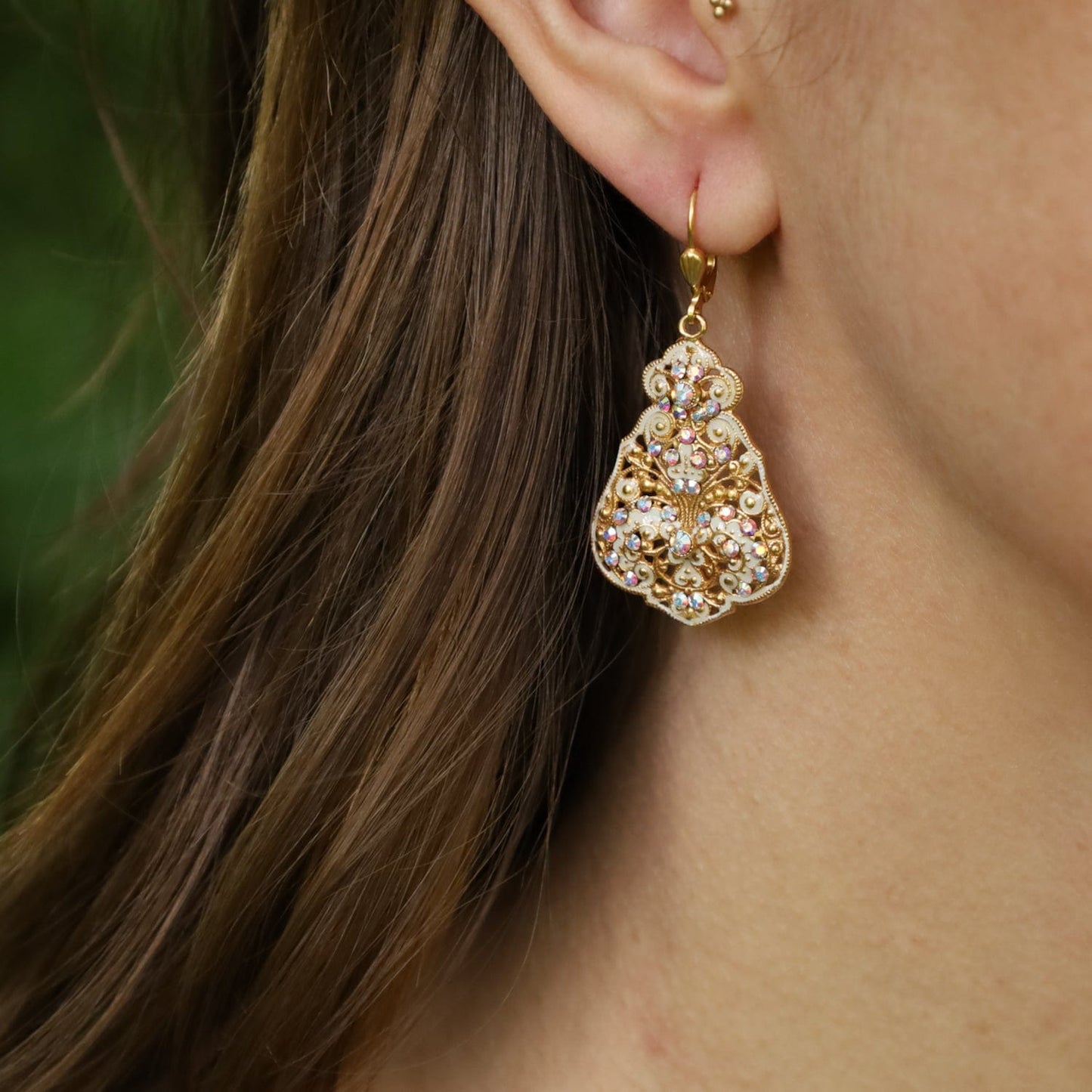 EAR-JM White Enamel & Filigree Drop Earring