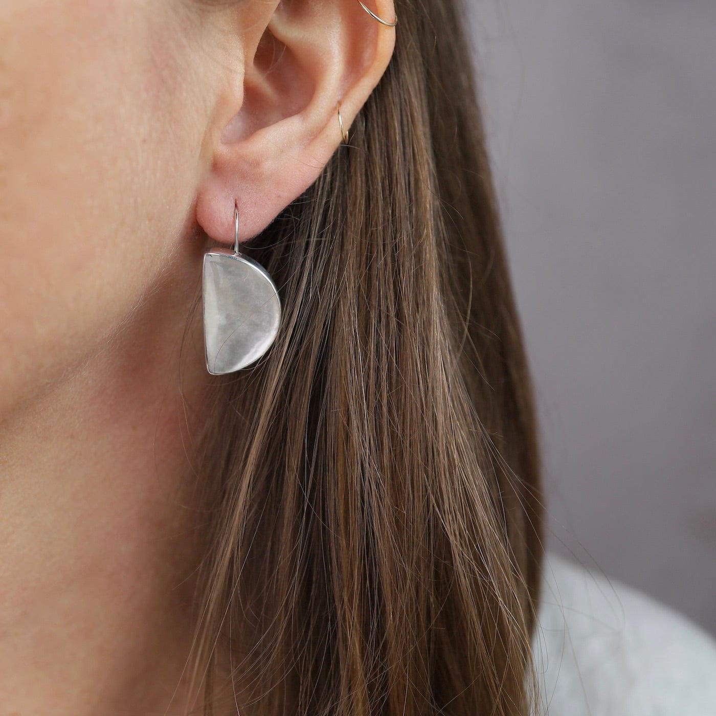 EAR-JM White Halfmoon Earrings