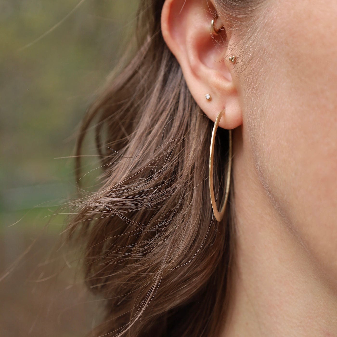 EAR Large Amaya Hammered Hoops