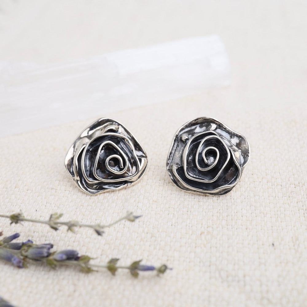 
                      
                        EAR Large Rose on 14k Post Earrings
                      
                    