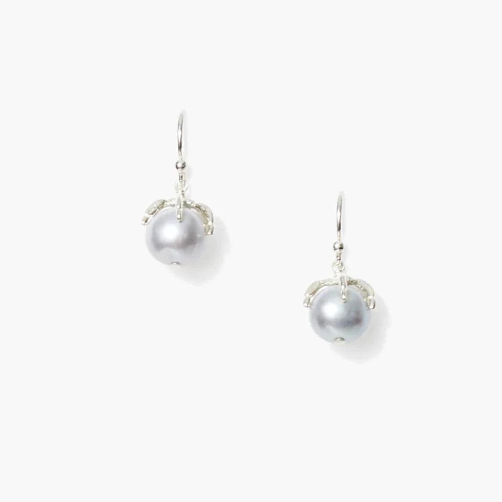 
                      
                        EAR Lark Drop Earrings Mini Grey Pearl
                      
                    