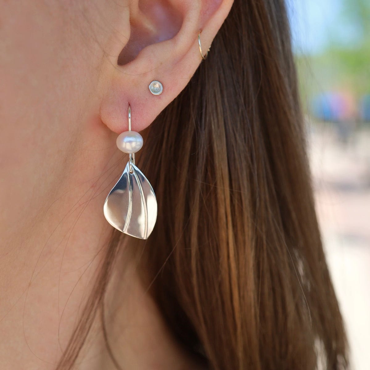 EAR Leaf Drop With Pearl Earring