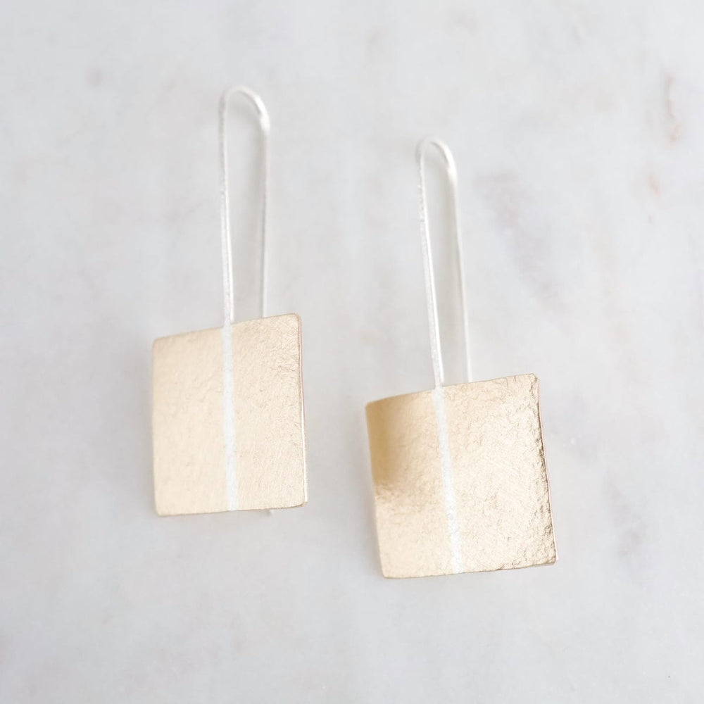 
                  
                    EAR Long Silver Wire With Nu-Gold Square Earrings
                  
                