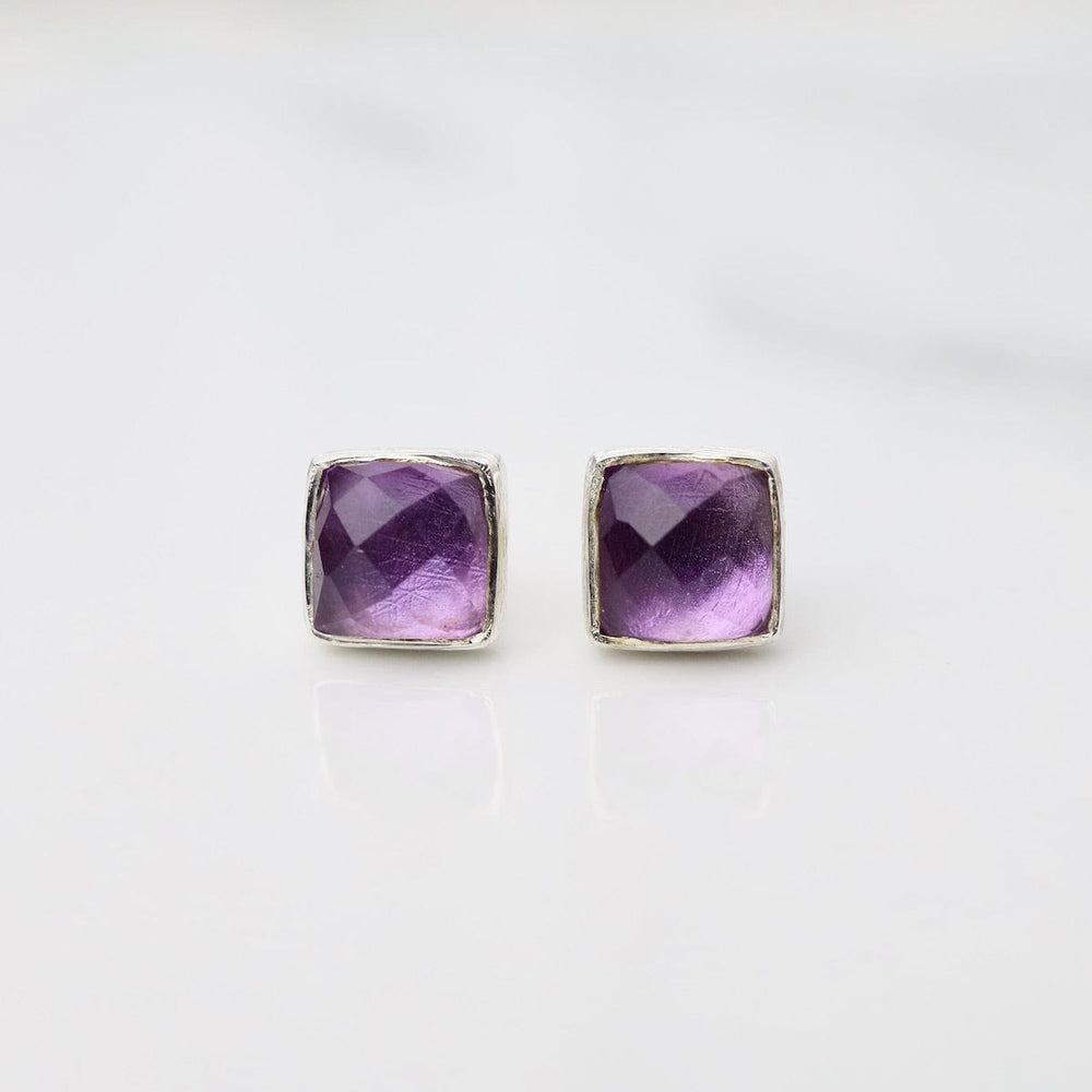 
                      
                        EAR Madeline Stud Earrings - Silver Square - Amethyst
                      
                    