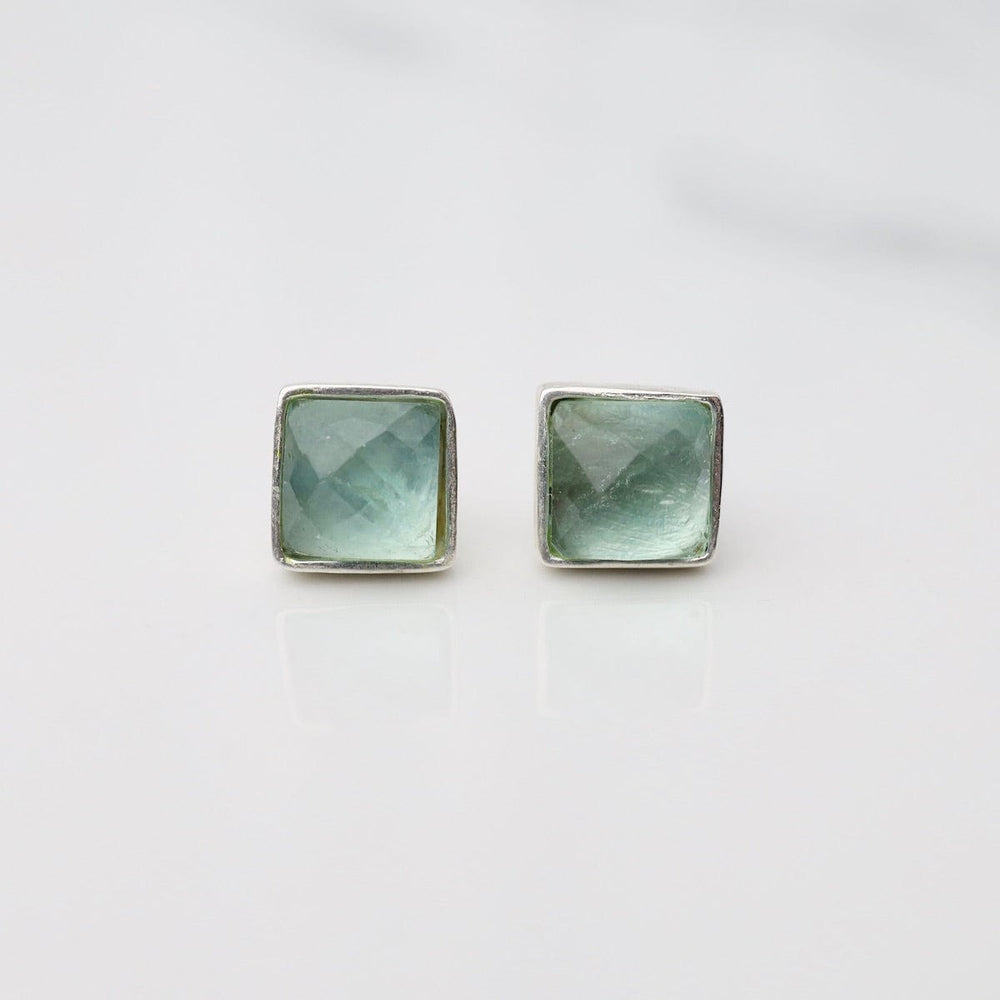 
                      
                        EAR Madeline Stud Earrings - Silver Square - Apatite
                      
                    