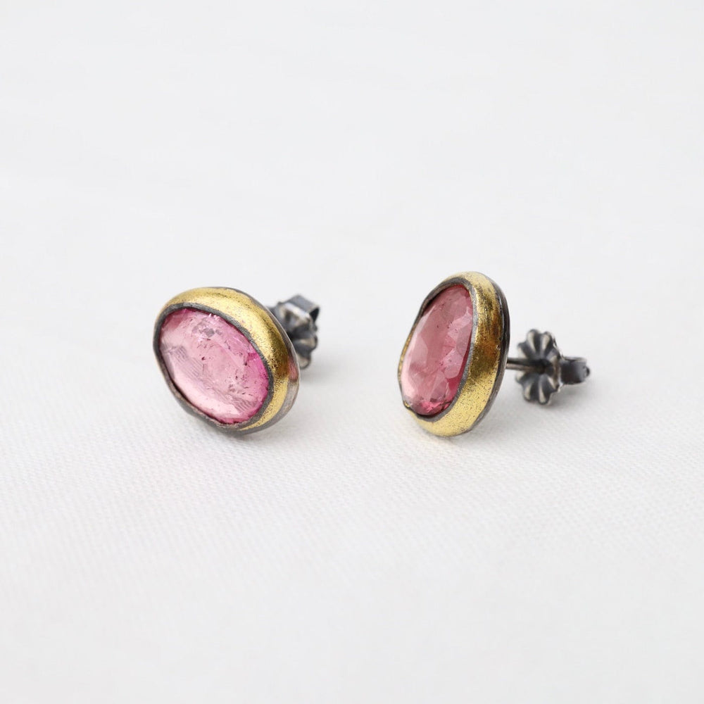 
                  
                    EAR Medium Crescent Rim Post Earrings with Pink Tourmaline
                  
                