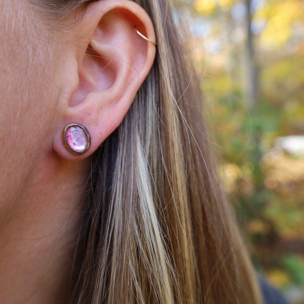 
                  
                    EAR Medium Crescent Rim Post Earrings with Pink Tourmaline
                  
                