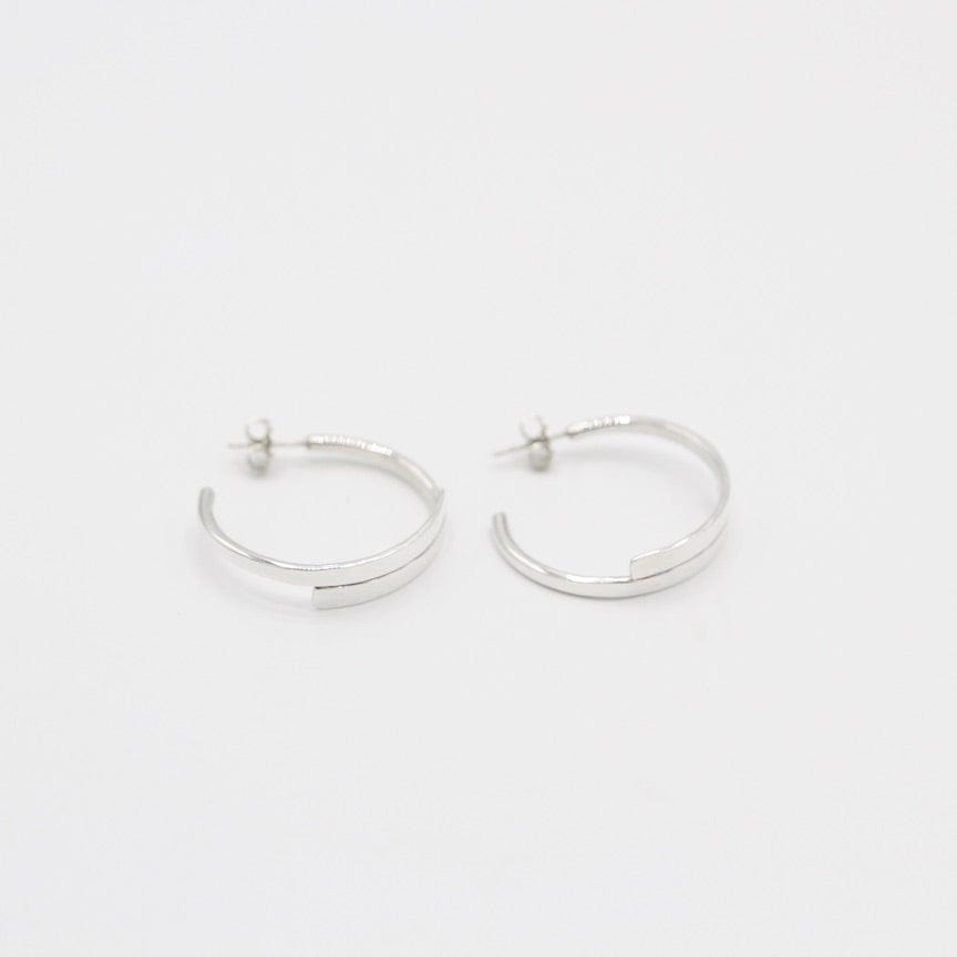 EAR Medium Flat Hoop