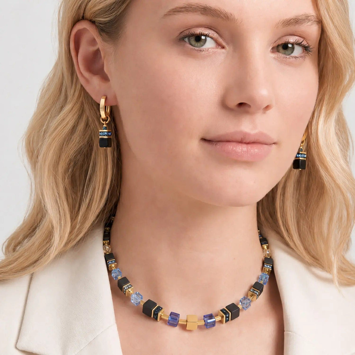 EAR Mighnight Geo Cube Precious Classic Hoop Earrings
