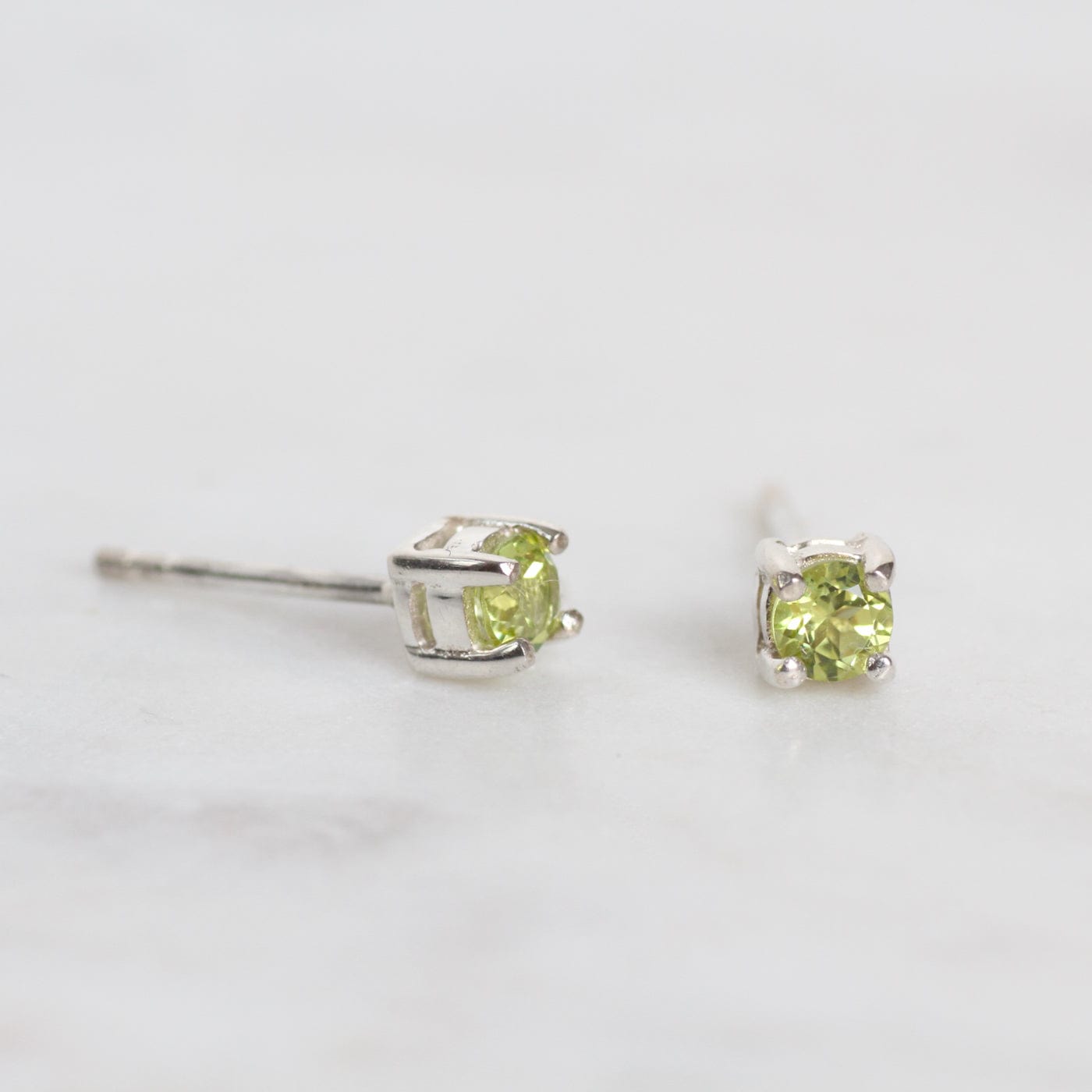 EAR Mini Peridot Post Earring