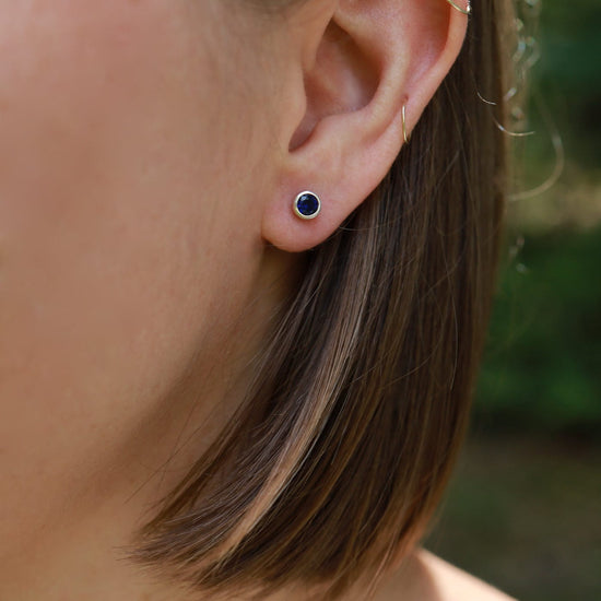 EAR Mini Synthetic Sapphire Dot Post Earring
