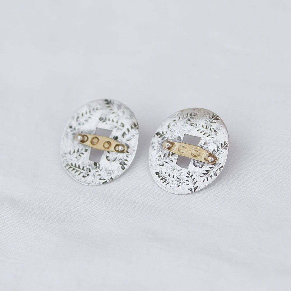 EAR Mixed Metal Leaf Pattern Post Earring