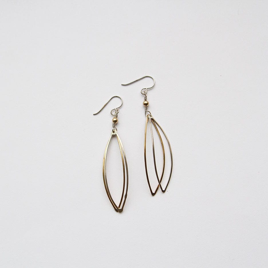 EAR Mixed Metal Open Calming Earring