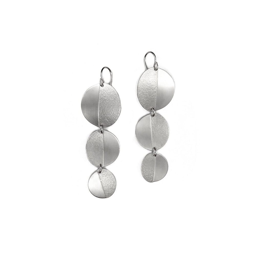 
                      
                        EAR Moon Midi Earrings Silver
                      
                    