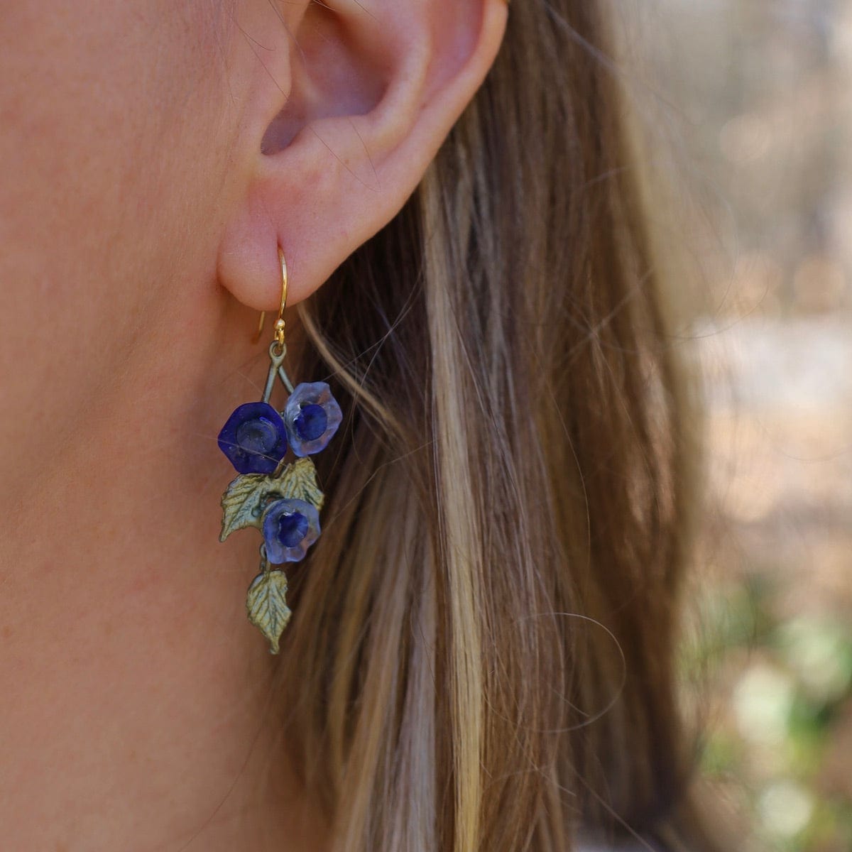 EAR Morning Glory Wire Earring