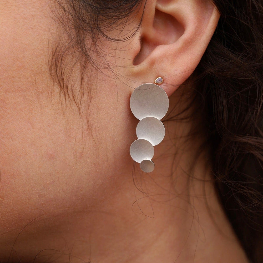 EAR Multi Disk Earring