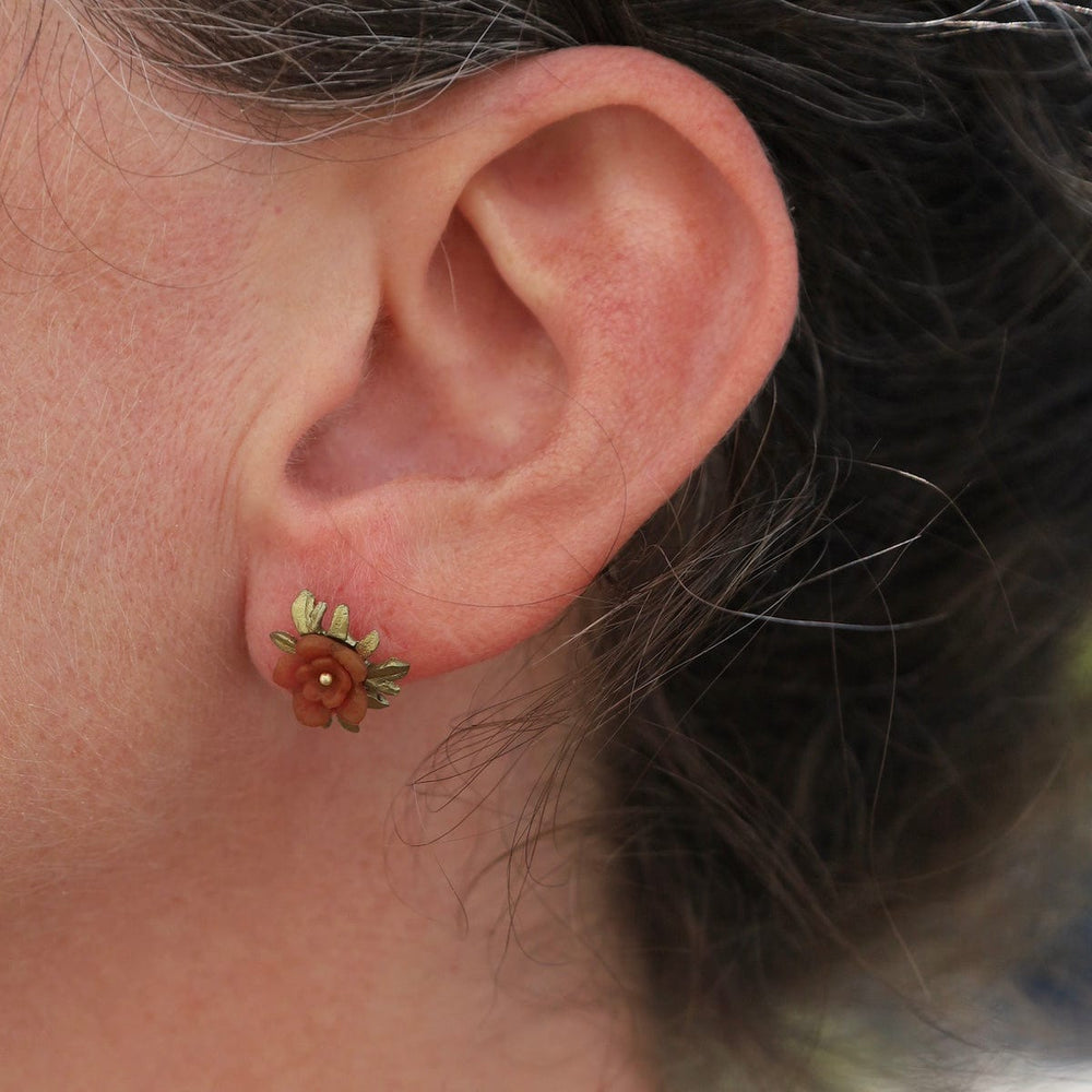 EAR Mums Stud Earrings in Scarlet