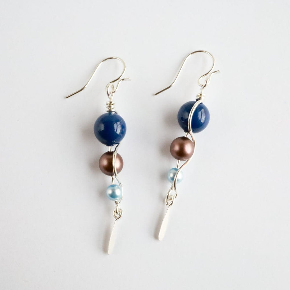 
                      
                        EAR One Long Climb Dark Blue Pearl Earring - Sterling Silver
                      
                    