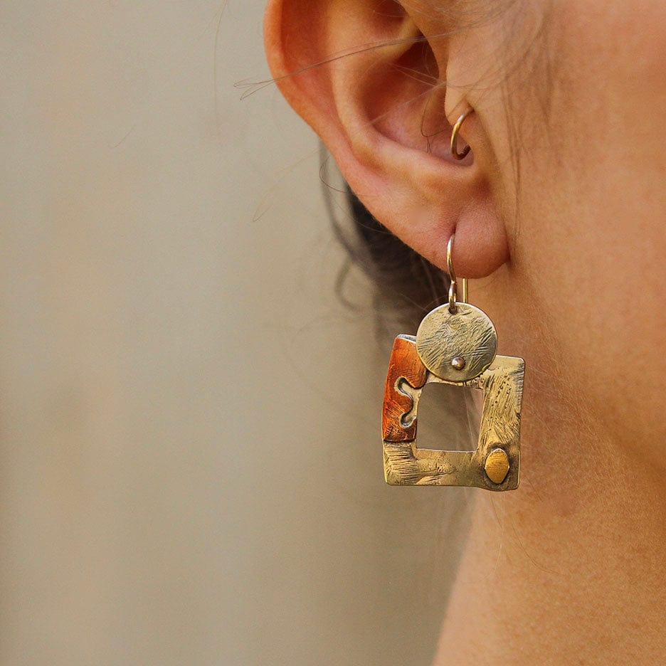 EAR Open Square & Disc Earring Mixed Metal