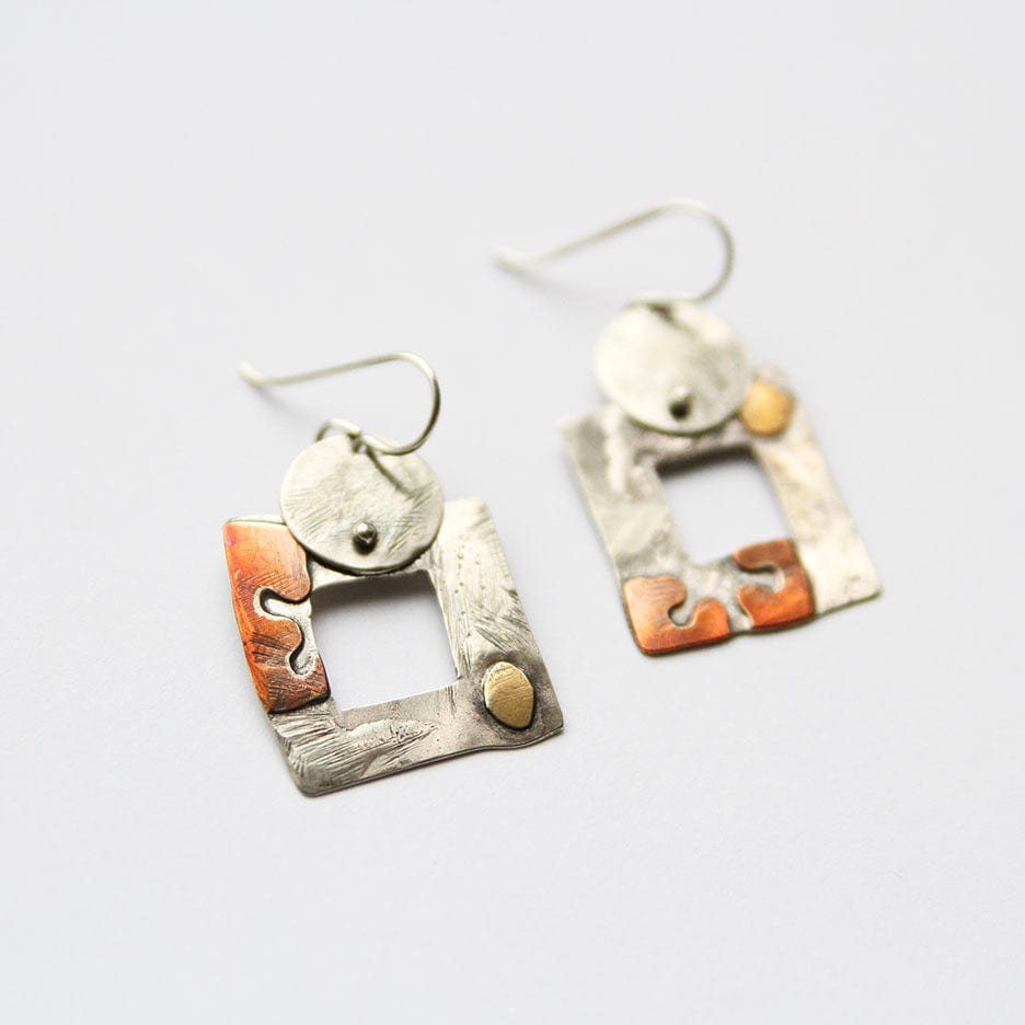 
                  
                    EAR Open Square & Disc Earring Mixed Metal
                  
                