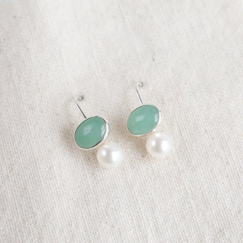 EAR Oval Aventurine Cabochon & White Pearl Earrings